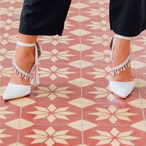 White heels with dripping diamonds size 6